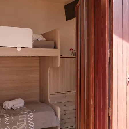 Bigterrace - Ampio Monolocale Con Cameretta E Spaziosissimo Terrazzo דירה גראדו